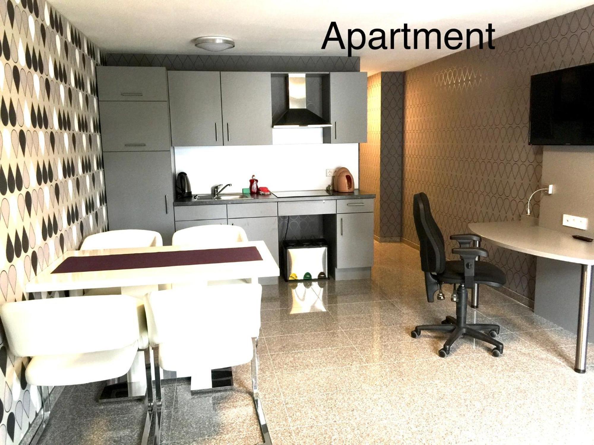 Hotel Mythos "Apartments" 马科格宁根 外观 照片